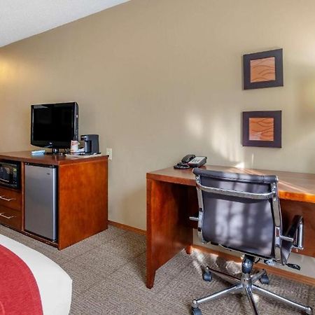 Comfort Inn Rhinelander Exterior foto